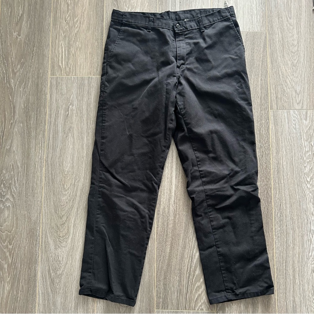 Dickies size 34x30.